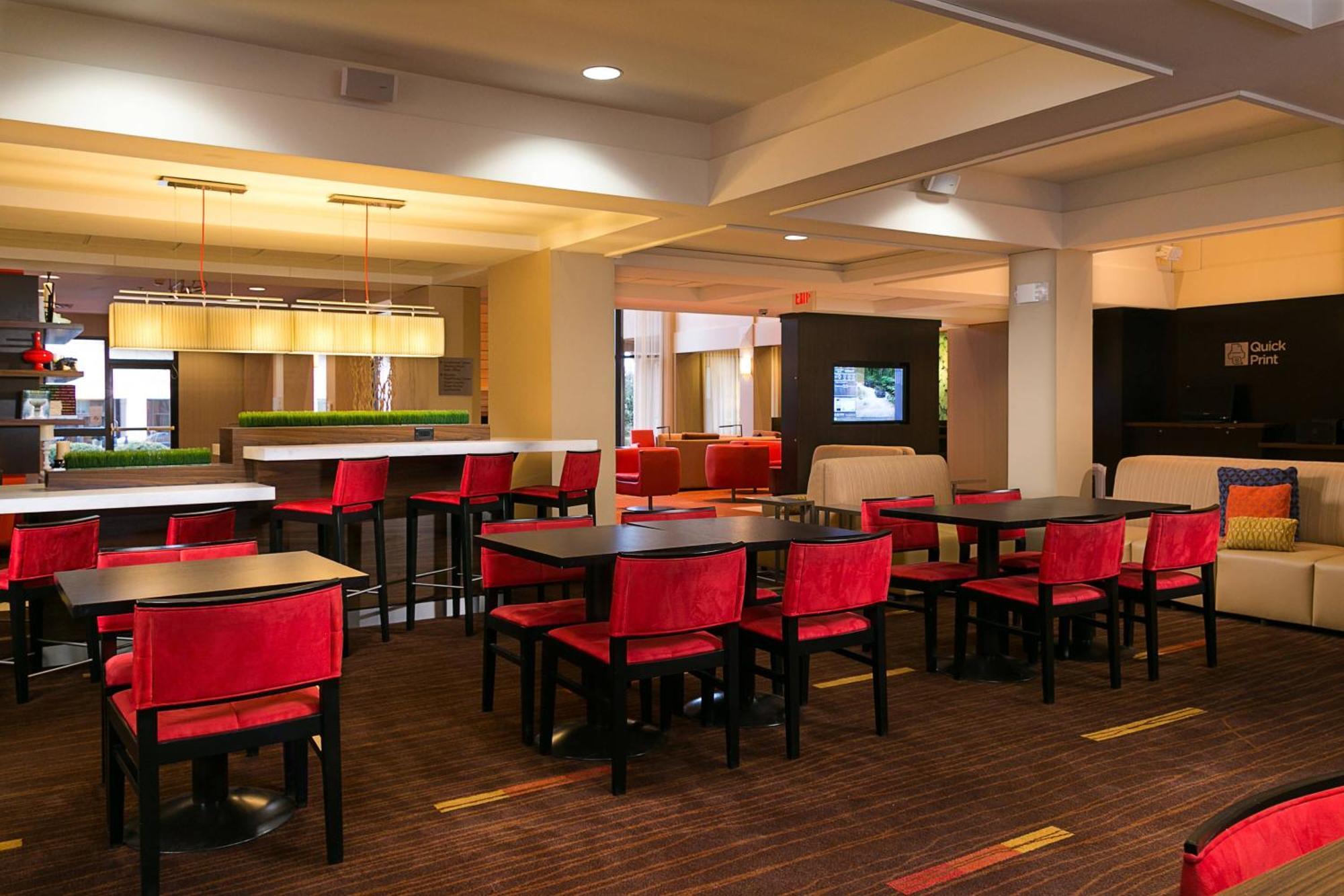Courtyard Kansas City East/Blue Springs Esterno foto